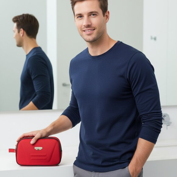 Travelers Club Red Canvas Toiletry Bag EUC - Picture 1 of 6